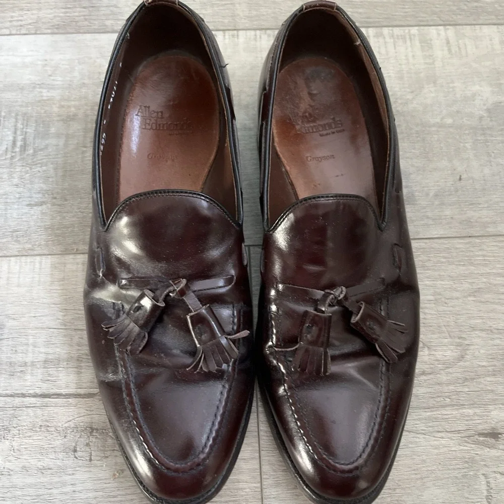 Allen Edmonds Horween  Grayson Tassel Loafers‎ 9B Burgundy USA